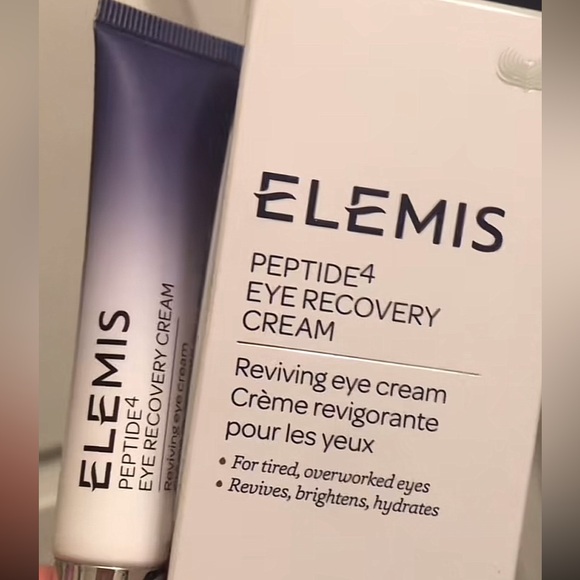 ELEMIS Peptide4 Eye Recovery Cream
0.5 oz - Picture 3 of 3